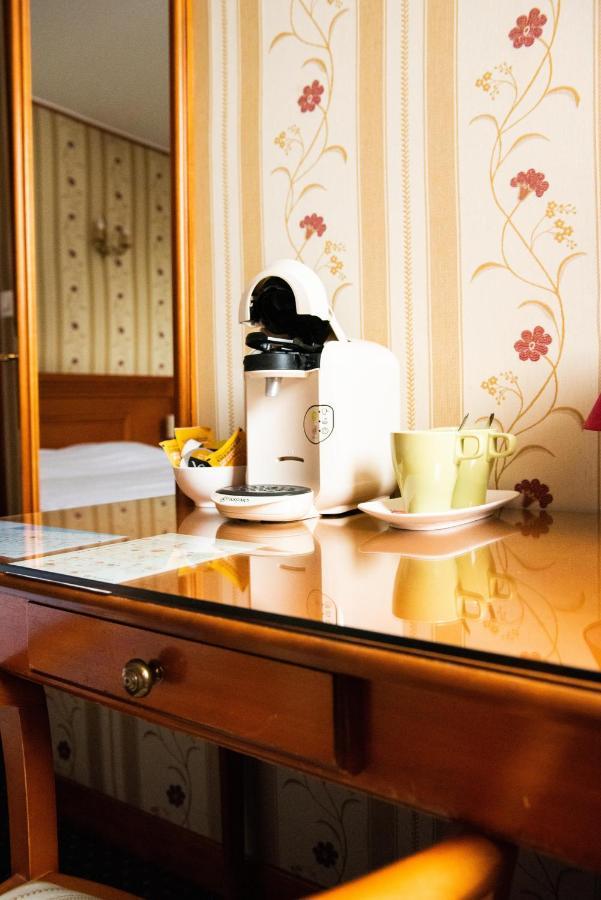 Hotel Jolly Roger Dunkirk Ngoại thất bức ảnh